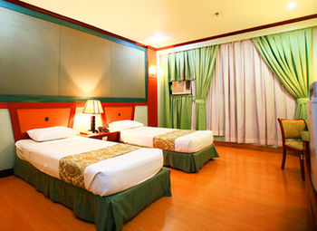 Naga Regent Hotel Екстериор снимка
